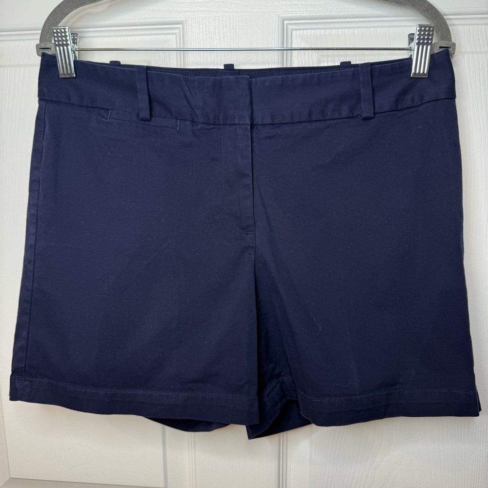 Talbots Navy Blue Flat Front Shorts with Tailored Design Size 8 GUC